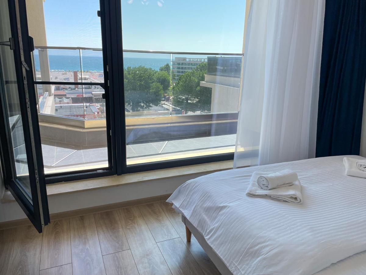 Azure Sea Apartments - Bychoice Mamaia Extérieur photo
