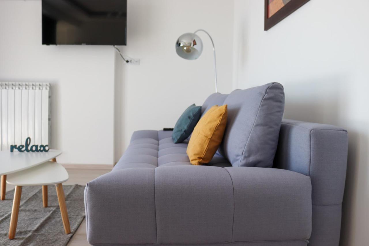 Azure Sea Apartments - Bychoice Mamaia Extérieur photo
