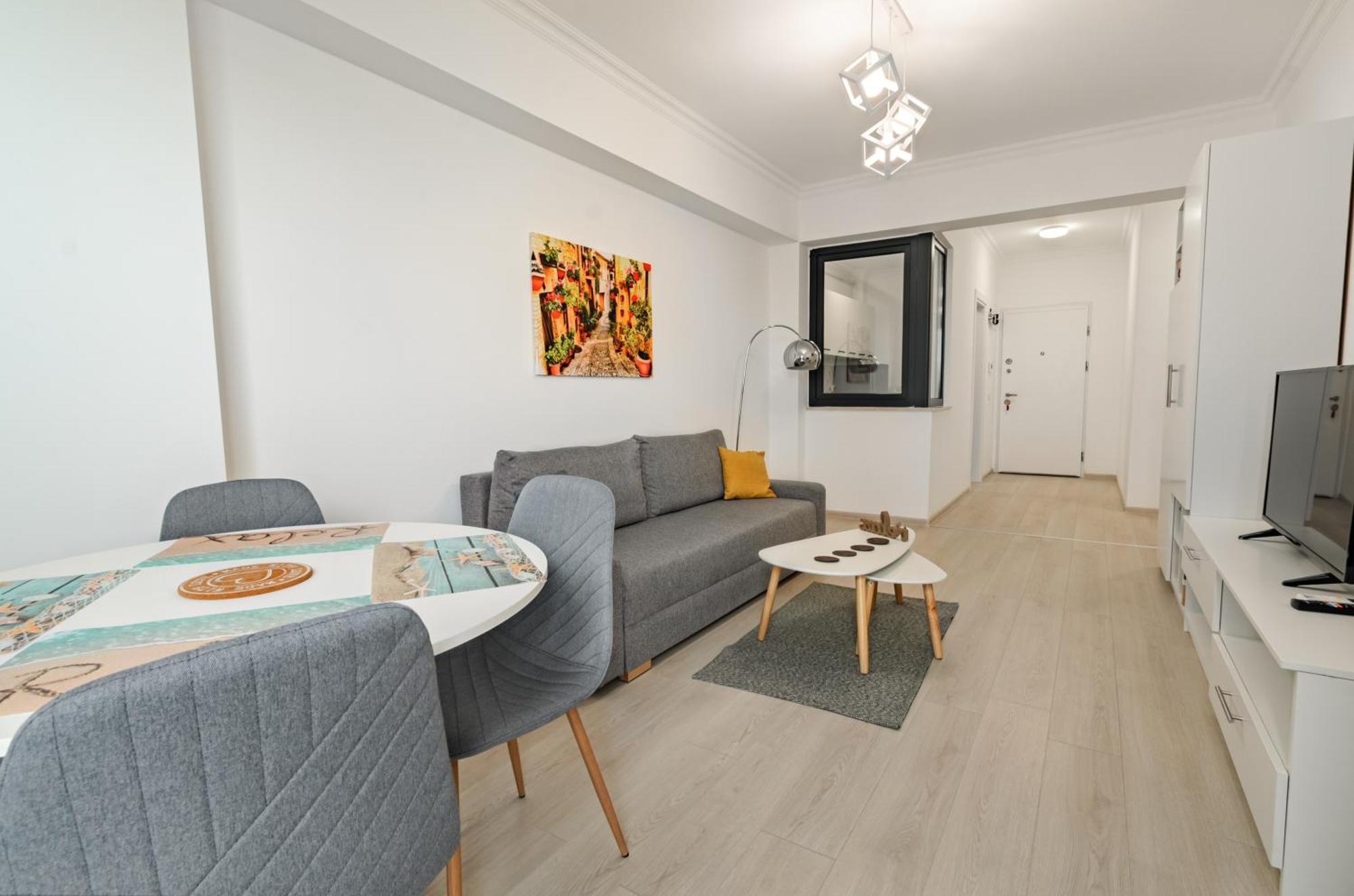 Azure Sea Apartments - Bychoice Mamaia Extérieur photo